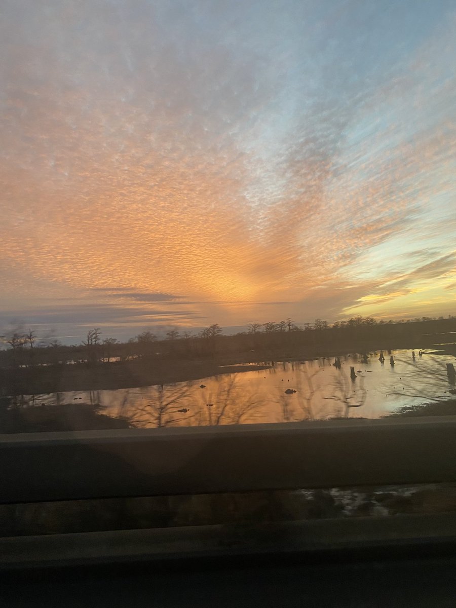 BayouTigerGal's tweet image. Gods work of art over the Calcasieu River this evening! #SWLA 
#CalcasieuRiver