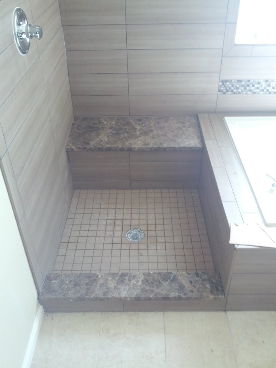 RMGtops's tweet photo. It is an option most homeowners don't consider when remodeling the bathroom is shampoo boxes and shower curves. https://t.co/JUiRBpWfs8