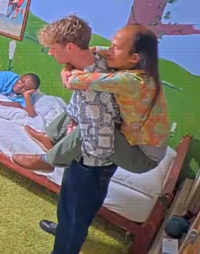 jptr_00's tweet image. #fishtanklive