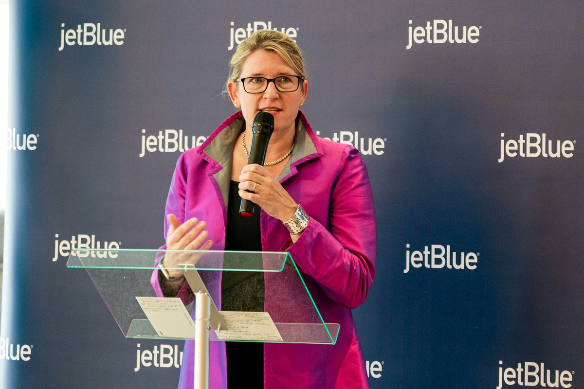 TravelGumbo's tweet image. #JetBlue gets #NewCEO #FirstWomanCEO of #MajorAirline #ttot 

TravelGumbo NEWS
By Travelers, for Travelers

travelgumbo.com/blog/jetblue-g…