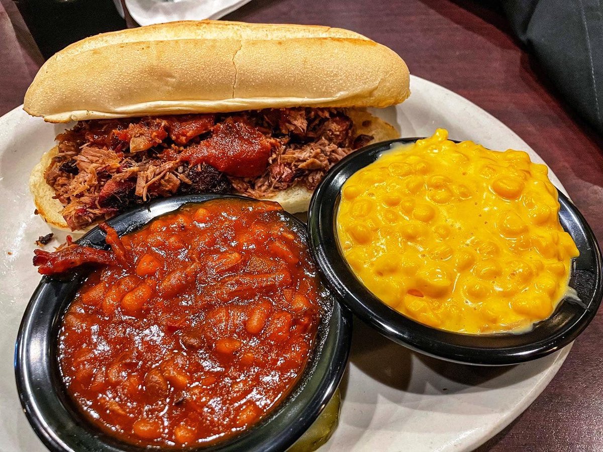 SmokehouseBBQ's tweet photo. ⚠️Warning ⚠️ our Chopped Burnt Ends Sandwich might cause a serious case of BBQ obsession! 

Photo Credit: @417foodist 

.
.
.
#kansascitybbq #kansascitymissouri #kansascityrestaurants #kansascityfood #burntends #bakebeans https://t.co/E8694cTbvc