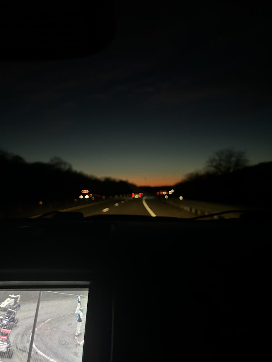 Mandi Miller tweet media