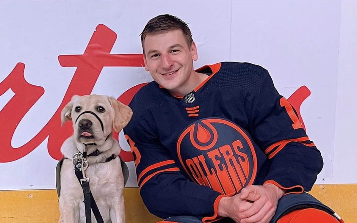 leashadawg's tweet photo. I wish the Oilers would post more about the all star voting :((((

#NHLAllStarVote Zach Hyman

#NHLAllStarVote Zach Hyman

#NHLAllStarVote Zach Hyman

The Leafs are posting like every hour :(
#LetsGoOilers https://t.co/je9uRSBIQS