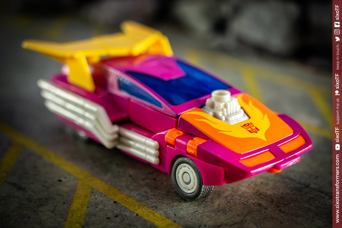 GIVEAWAY TIME! To celebrate 30,000 followers (still sounds wrong!), I’m giving away an awesome brand new #Transformers RETRO G1 HOT ROD! Find out how it could be yours below… ⬇️