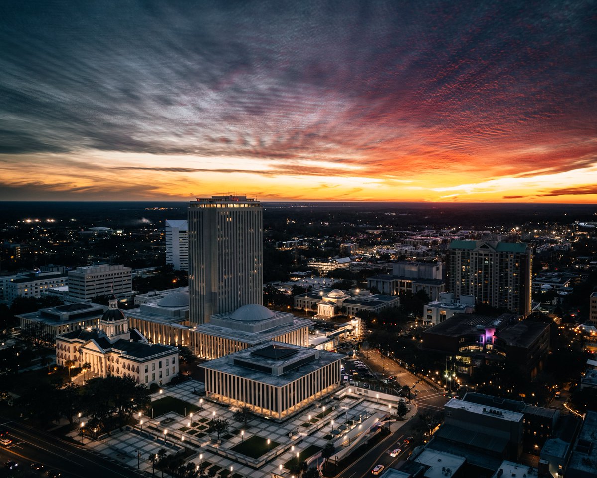 Did y'all catch that sunset over Tallahassee 30 minutes ago?