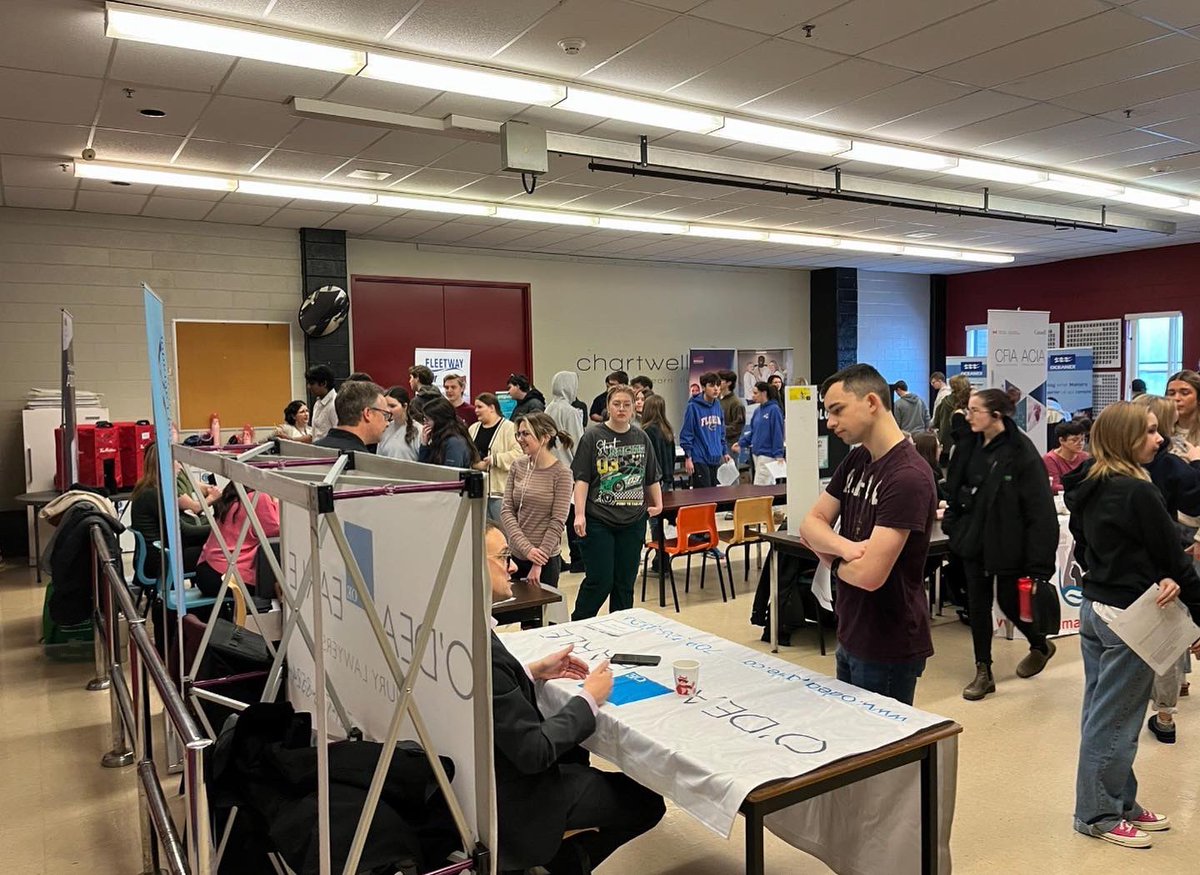 HSH Interact Club tweet media