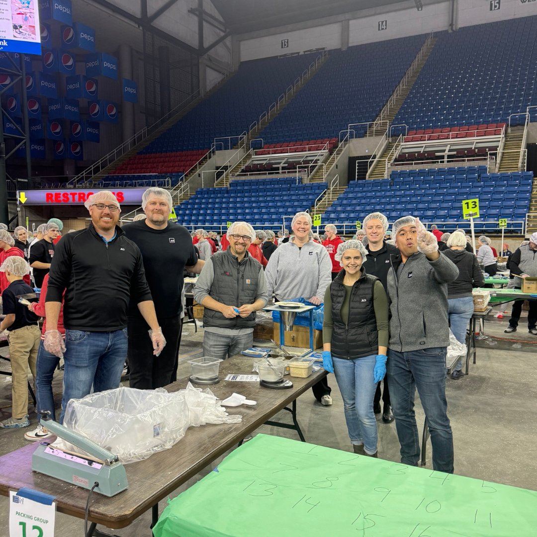 JLGArchitects's tweet image. Yesterday, our Fargo team contribute to shaping a hunger-free future in collaboration with Feed My Starving Children. We are thankful to have been part of this event in Fargo and extend our gratitude to the FMSC team for their coordination. 

#FMSC #FargoPack #BuildSomethingGreat