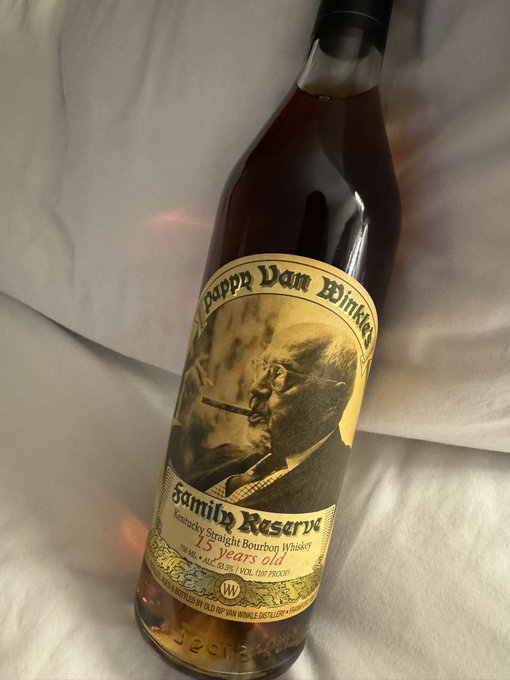 the best gift 🥺 https://t.co/Re57xOsIxh