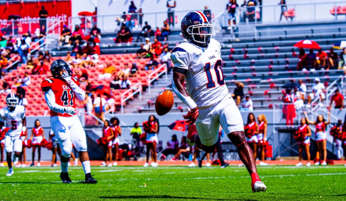 After a great talk with <a href="/VyronBrown31/">CoachVBrown</a> I am blessed to receive a offer from @Lane_Football 

<a href="/jkleesportz/">JK Lee Sportz</a> 
<a href="/sulsfootball/">Southern Lab Football</a> 
<a href="/Ronsboroug/">Ronsborough</a> 
<a href="/RecruitLouisian/">Recruit Louisiana™️</a> 
<a href="/CoachSaulsby_AD/">Thomas B. Saulsby</a>