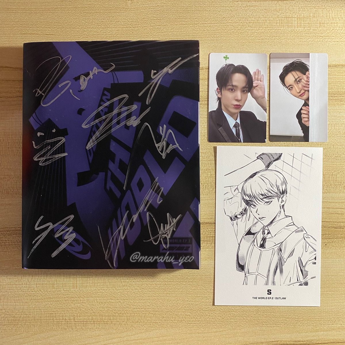 💌 mail from @ATEEZ_SEA i already received one of my greatest prizes ever 😭 thank you so much once again for the opportunity to win this treasure 🥹💗 still reeling from the feeling of getting to touch an ot8-signed outlaw album!! now how do i store this AAAAAAAA (ಥ﹏ಥ)