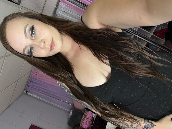 I am online right now on @Skyprivate Check out my profile here: https://t.co/uVqRTadBIx #skype #cam #shows<a href="/tag/shows"class="tags"><span>#shows</span></a><a href="/tag/cam"class="tags"><span>#cam</span></a><a href="/tag/skype"class="tags"><span>#skype</span></a>