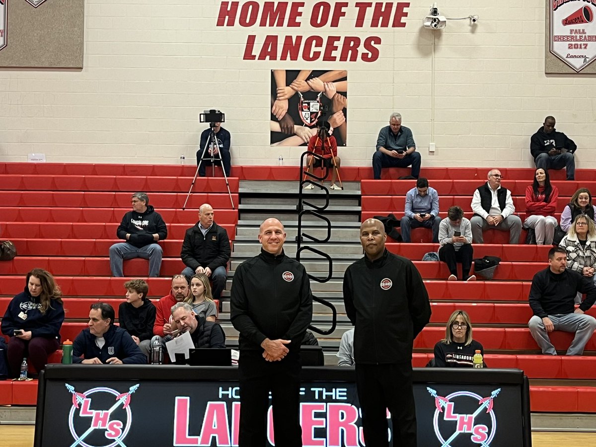 Linganore extends our appreciation for tonight’s officials for both games and to IAABO 214 for helping us get a 3rd on short notice. #ThankYouOfficials <a href="/NFHS_Org/">NFHS</a> <a href="/MPSSAA_Org/">MPSSAA</a>