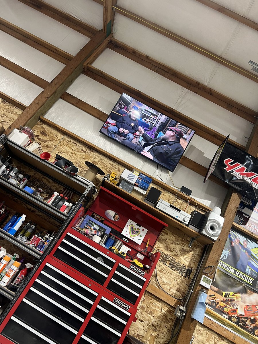 Sure love when <a href="/MatthewDillner/">Matthew Dillner</a> gets to do personal pieces 🤙

Cool piece <a href="/FloRacing/">FloRacing</a> <a href="/cjsarna/">CJ Sarna</a> #ChiliBowl