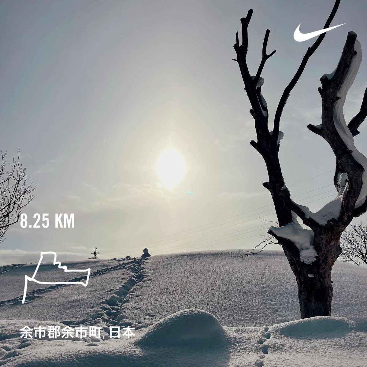 hineyoko's tweet image. 丘の上から雪だるまが覗いてた。
今年初ラン。一部ボブスレーコースみたいな所があったけど、無事転けずに終了。
#runninginthesnow #MorningRuns #running #beautifulmorning #Hokkaido #朝ラン #ランニング #余市町 #北海道 #weekdayjoy #beforwork #雪中ラン