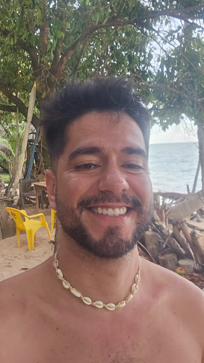 SsaWappo's tweet photo. #bahia #morere #reveillon https://t.co/Gqm8b0Zban
