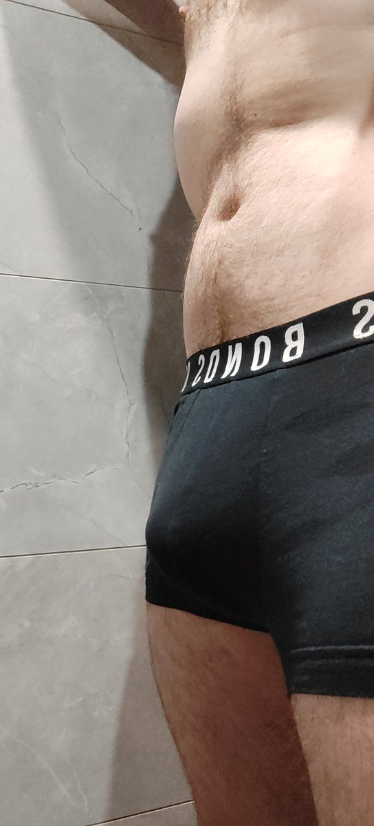 DHarringthon's tweet photo. First workout of 2024 and first pair of jocks now ready to post πͺπ©²π
Working on getting the angle just right without drawing the attention of the whole changeroom. #bonds #bulge #undies #adelaidebi #howmanyhashtagsistoomany https://t.co/XZWrj5Dyrf