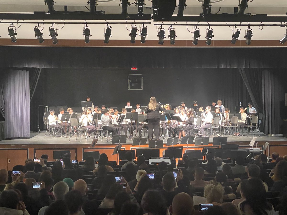 Bronawyn OLeary tweet media