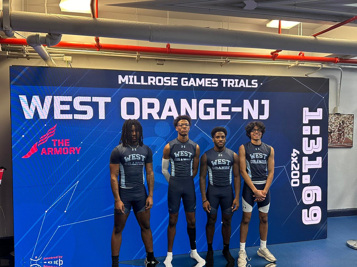 🚨 School Record Alert 🚨 
Boys 4 x 200m Relay - 1:31.69
Gideon Griffin
Andres Acosta
Adonis White
Chaas McCoy 

…and qualifies for Nationals in the Process. 💪😤🔐🚨