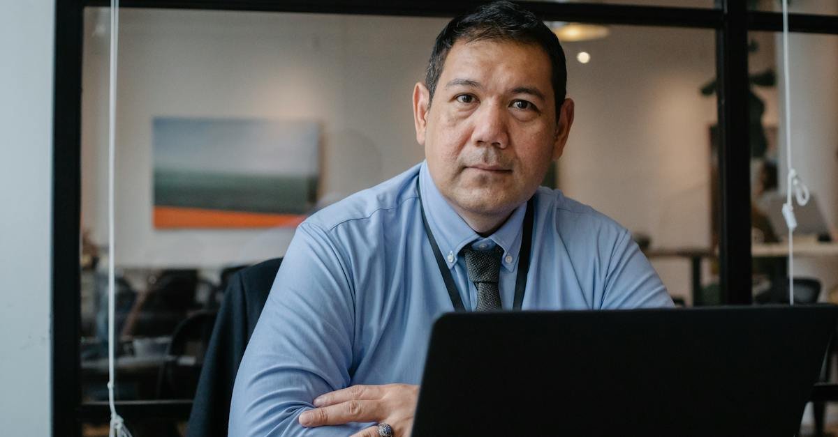 nfmboy4life's tweet image. Own your space, own your mind! ✊ Sorting out my surroundings was crucial to my growth - from GED to guiding others towards financial independence. Ready to level up your confidence? Start with your space. #ControlYourSpace #ConfidenceKey