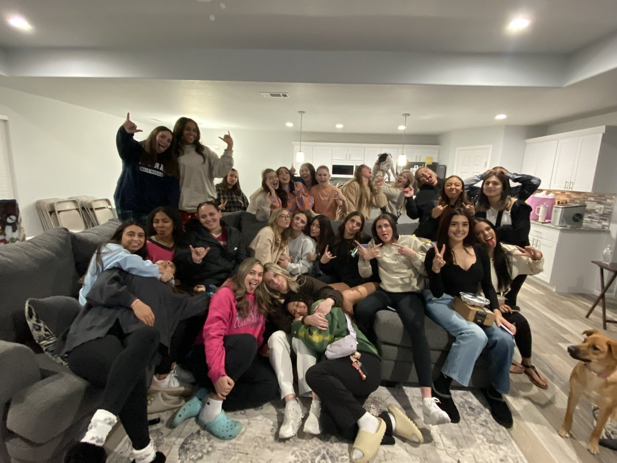 The gang is finally back together again. Our Christmas party and team dinner was a success. Excited to get things rolling for season. 🎄🧡 #bethechange #23days