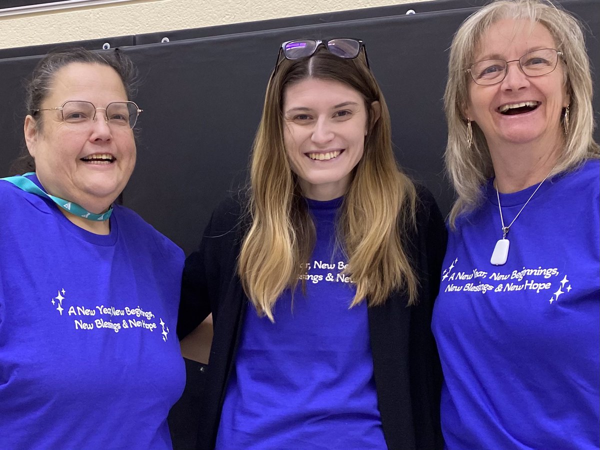 A New Year ❄️ New Beginnings ❄️ New Blessing and ❄️ New Hope ❄️ Blesssed to work with these amazing community partners! Check out our ur new January t-shirts.  <a href="/ymcahbb/">YMCA Hamilton | Burlington | Brantford</a> <a href="/sttcatholic/">St. Theresa's</a>