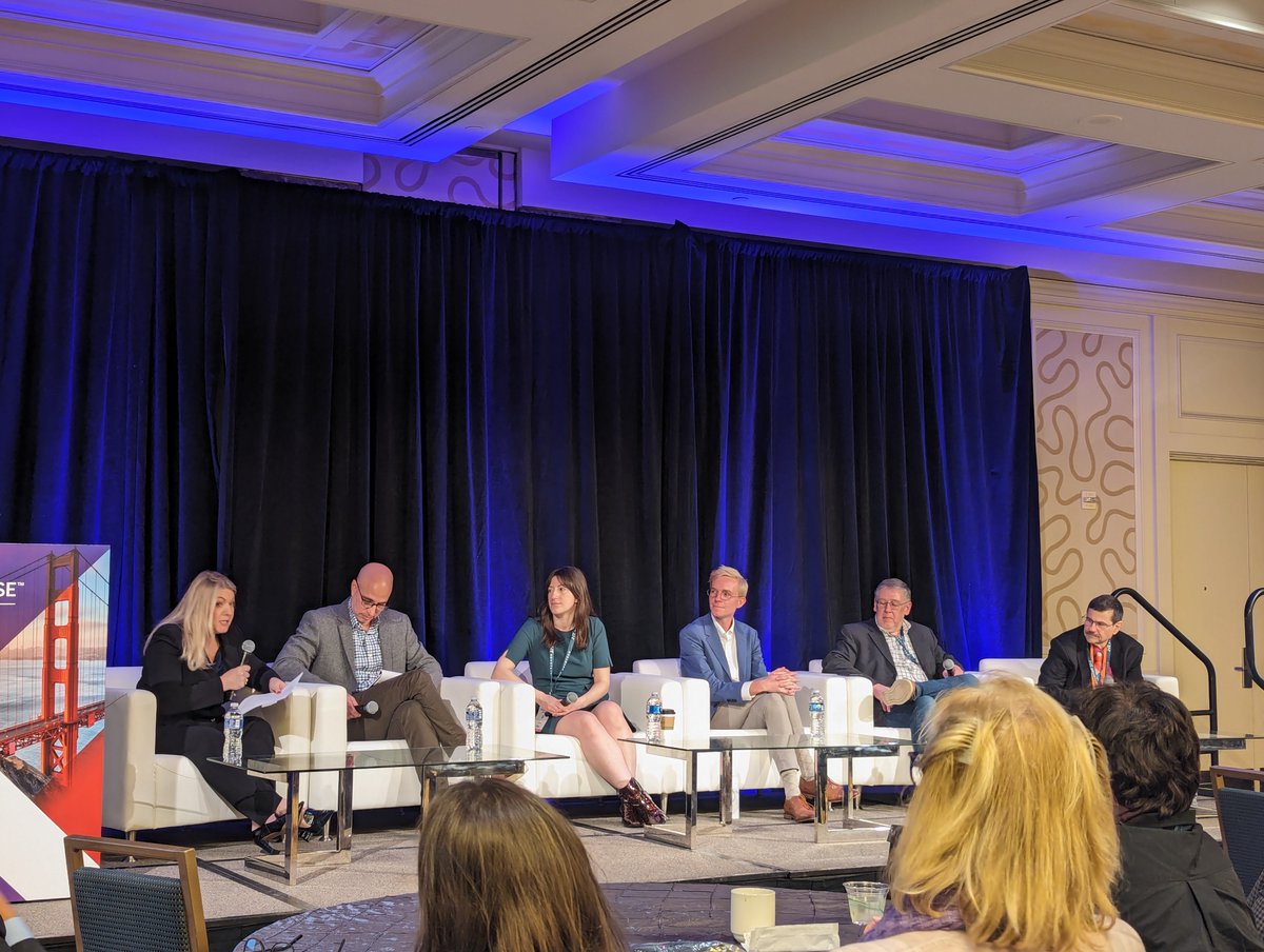 Annual visit to #biotechshowcase - always an insightful conversation with #biotech reporters. Interesting convo around AI - hype or hope? Thanks <a href="/rleuty_biotech/">Ron Leuty</a>, <a href="/AlexWestchester/">Alex Philippidis</a>, <a href="/ADeAngelis_bio/">Allison DeAngelis</a>, <a href="/ky_lahucik/">Kyle LaHucik</a>, Adam Bluestein, mod @vamann