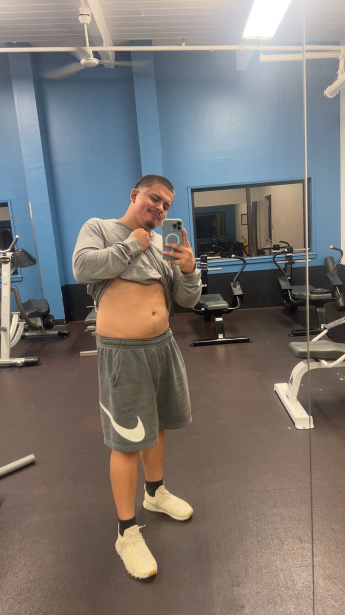 ovrmydeadbody12's tweet photo. #bi #gay https://t.co/A4Hgw7TMqH