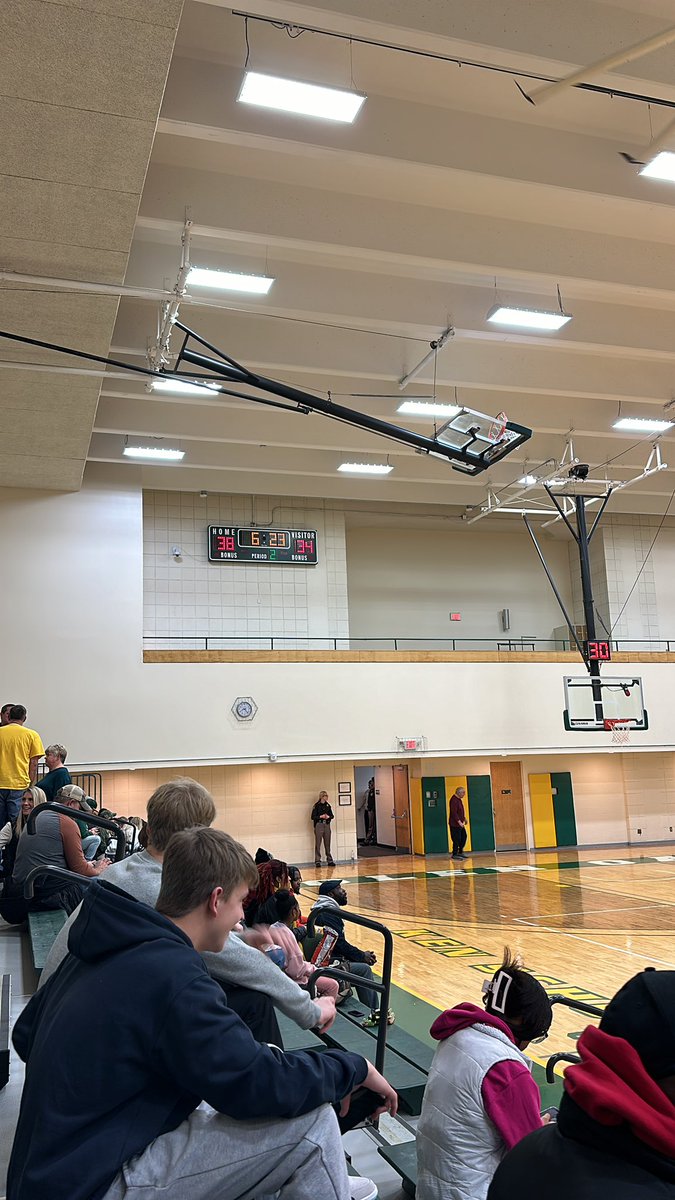 🚨HALFTIME🚨 The Jets are down 34-38 at half. Let’s go✈️