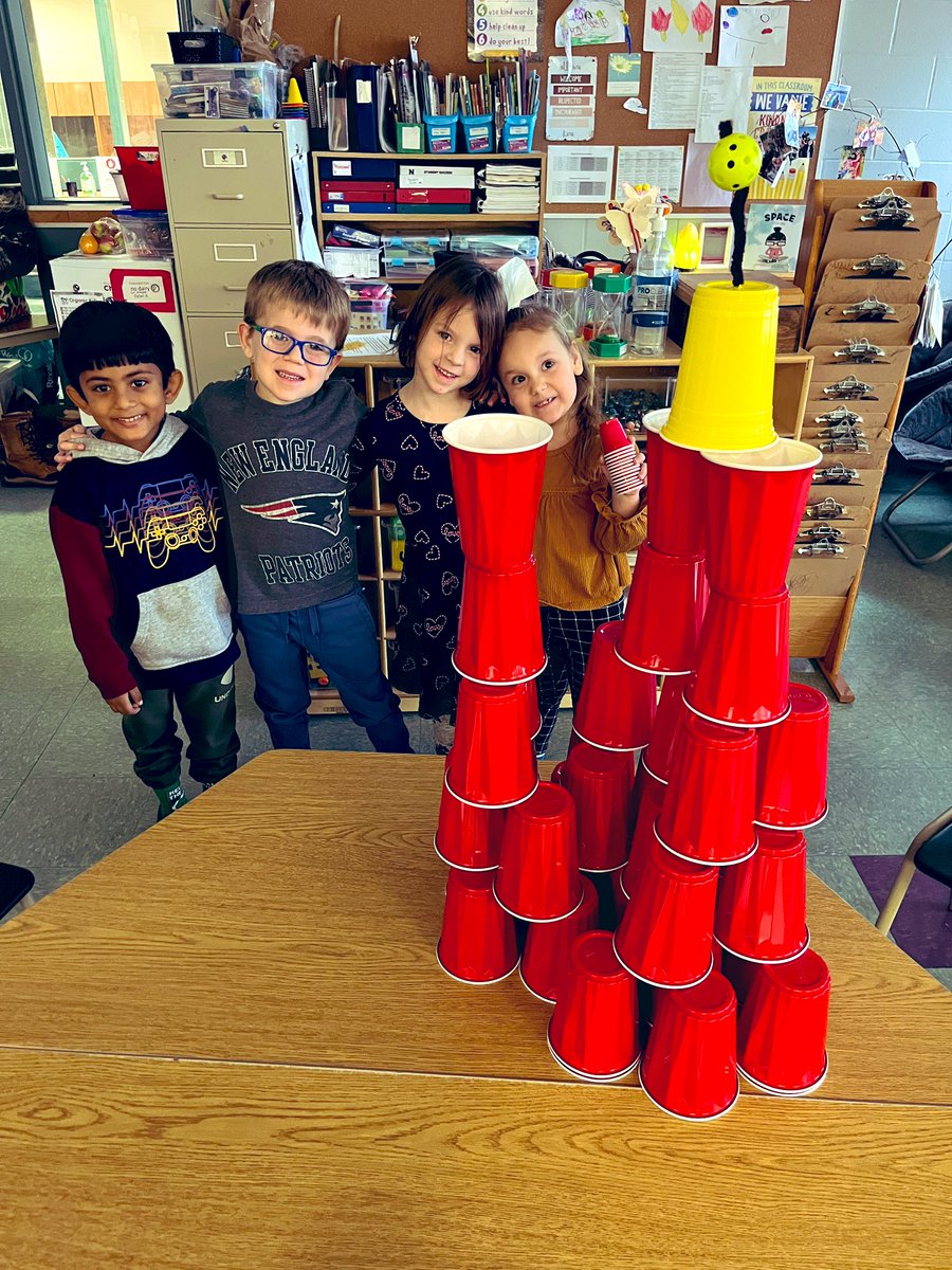 MrsGrossFDK tweet media