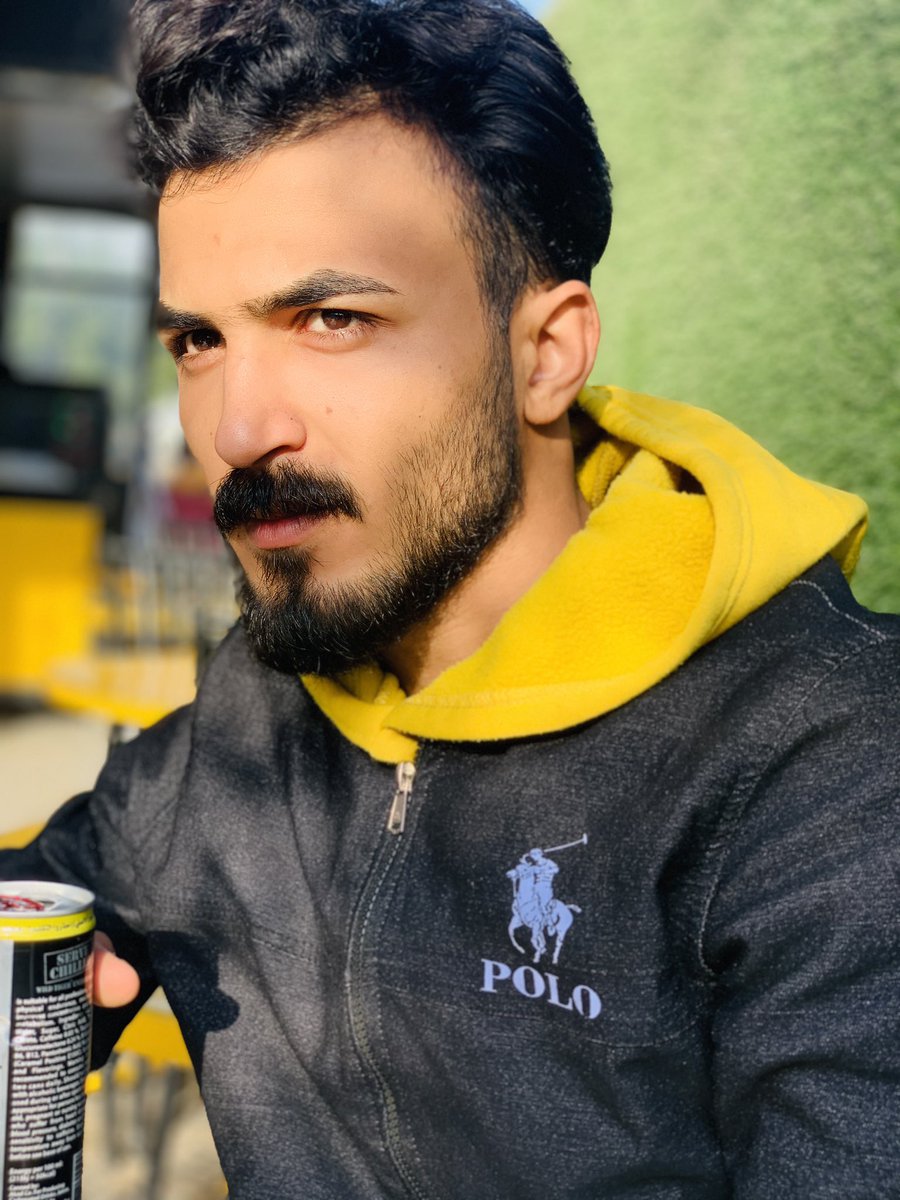 CPTUZI's tweet photo. @heavenllheaven اهم شي بدون دهن https://t.co/CrEM8GOrOi