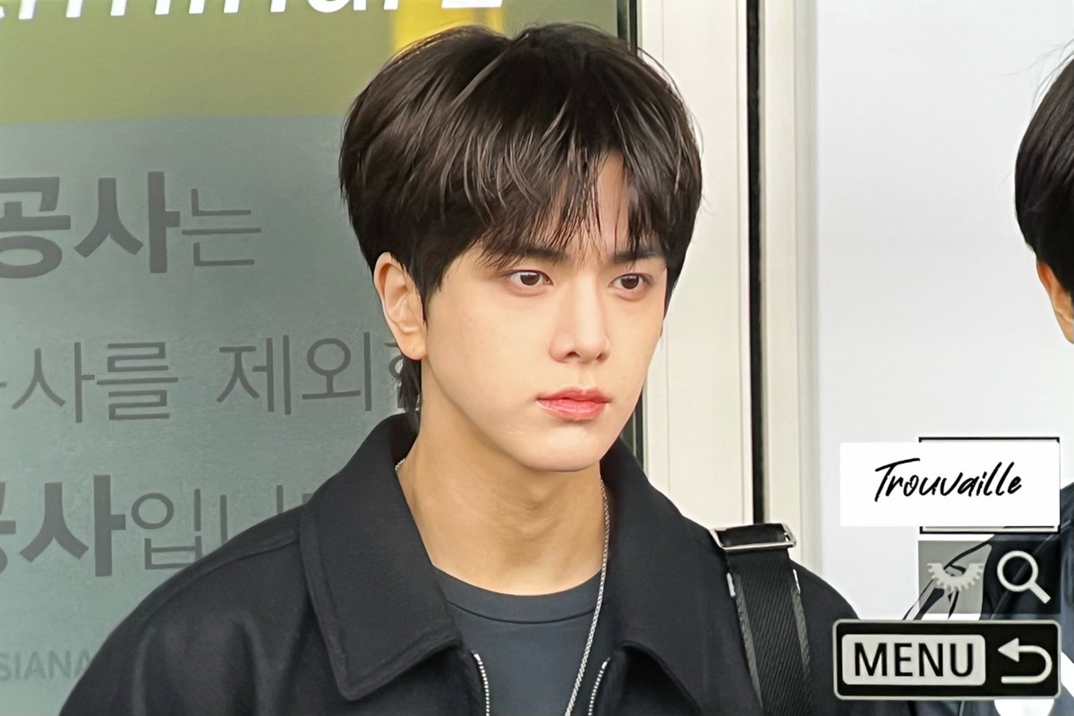 Trouvaille_808's tweet photo. 240111 ICN 출국

#THEBOYZ #YOUNGHOON
#더보이즈 #영훈 https://t.co/qIkhvjEO7V