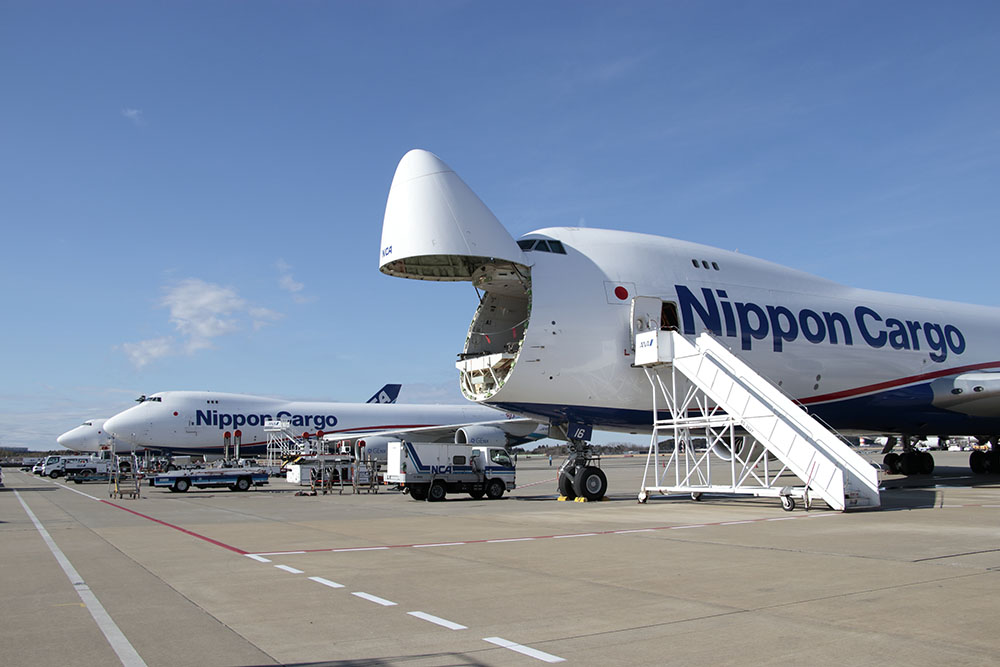 JapanMro's tweet photo. #プレスリリース

MRO Japanは日本貨物航空(NCA)とボーイング747-8F型機整備における基本契約を締結いたしました。
今後とも航空産業の発展に向けた取り組みを進めてまいります。 https://t.co/leQlcW4VV6