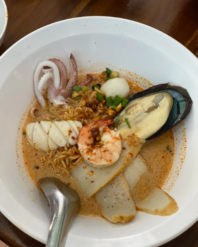 diego_good's tweet photo. Hat Yai Food ❤️Noodles😍 cheap and delicious😋
Tomyam noodle soup is also delicious 😋
#hatyai https://t.co/5exxTukv6i