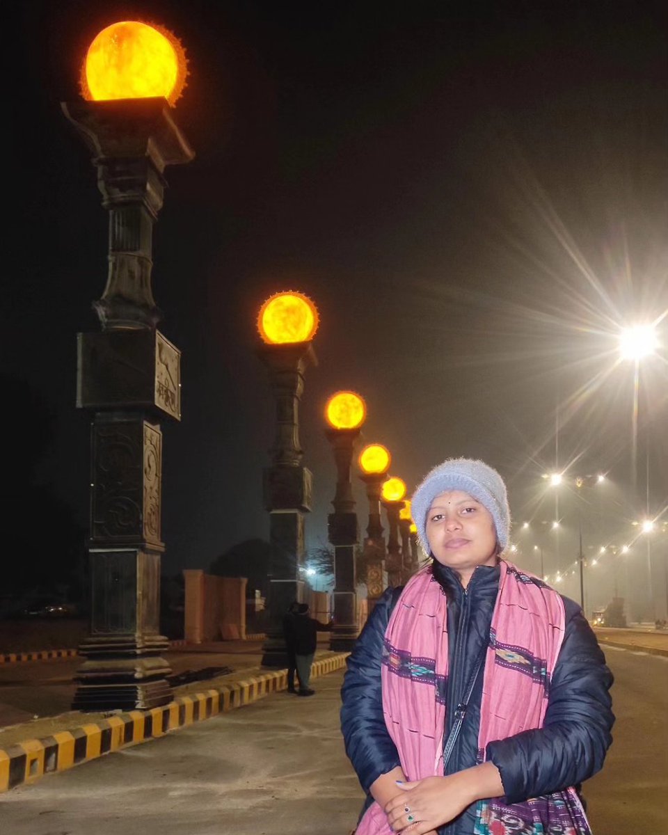 Mswapnanjali's tweet photo. #UttarPradesh #ayodhya #RamJanmabhoomi #Rammandir #Reporting #blessesd https://t.co/IA2W5mEEUL