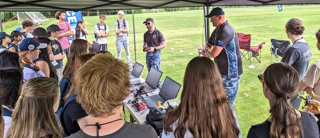 AUADRT's tweet photo. Ripping up a track with @NYSFoz! Our mates from @AusAirForce #DroneRacing Team launched a great demo for #NYSF at #ANU this morning! Such great #STEM'ers with great questions!
#SendIt!
@ChiefAusArmy @AustralianArmy @FORCOMDAusArmy @CAF_Australia @RAAF_ACAUST @WOFFAF @RAAF_ACWOFF https://t.co/WkzDNedHwp