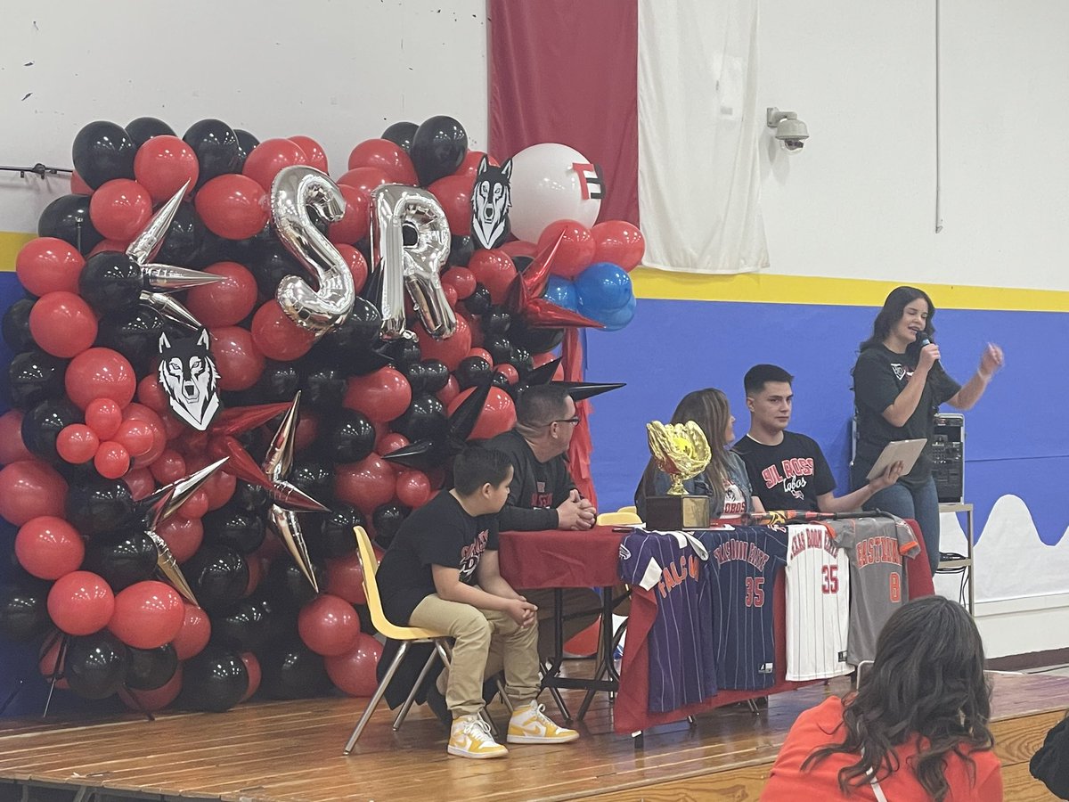 Special event tonight @Hueco_ES one of our former SUNS ☀️ Andrea Apodaca ☀️ signing to play softball at Sul Ross State University ☀️ To my current SUNS Andrea is proof that with hard work you can accomplish anything #WelcomeToTheSolarSystem #TeamSISD