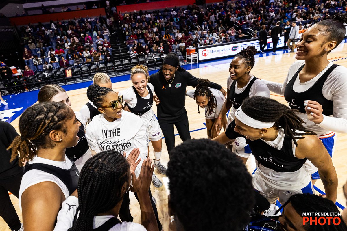 bymattpendleton's tweet photo. #FourFrames from the Florida v South Carolina women's basketball SEC opener.
More 📸: https://t.co/9AgRvMxIlh
#sports #ncaawbb https://t.co/lKRAPWC39T
