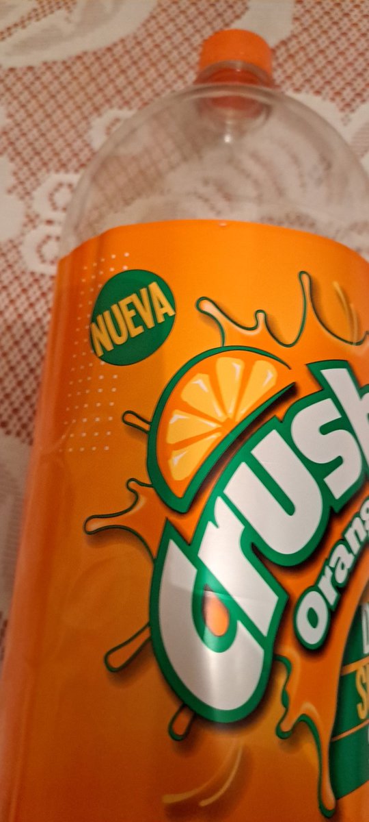 el_licitado's tweet photo. Hoy día compré la nueva #Orangecrush de la @ccu_cl y que bebida de mierda más mala, sin sabor , ninguna gracia su bebida, hablen con el químico que su fórmula es una porqueria https://t.co/Hoi9ByW1ll