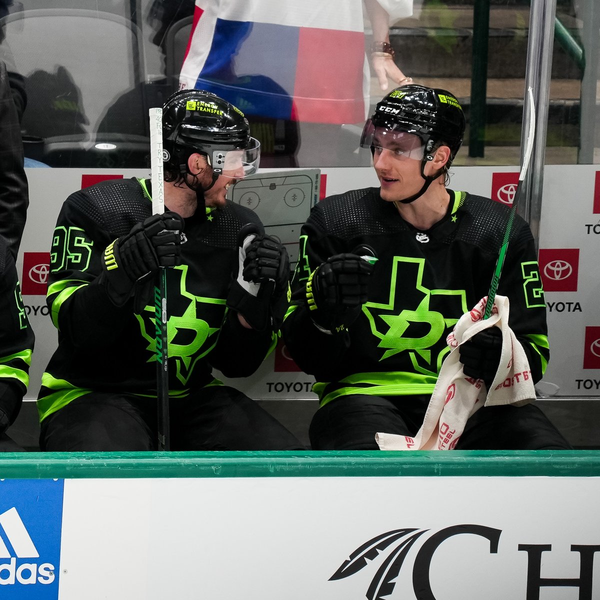 DallasStars's tweet photo. Just two guys who should be 2024 @NHL All-Stars: 

#NHLAllStarVote #RoopeHintz #JasonRobertson #MattDuchene https://t.co/vlbQoOFyyb