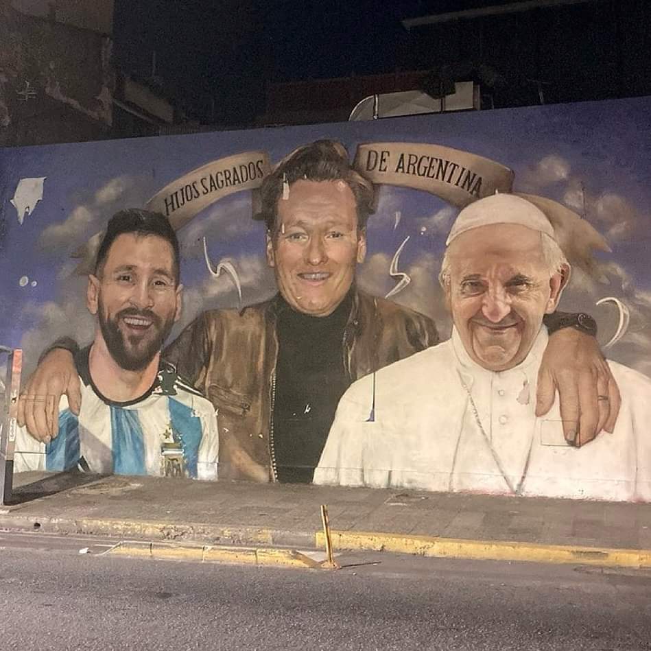 obedo's tweet photo. Yo, @ConanOBrien this exists in Argentina. Just a heads-up. https://t.co/LjuvJdFRca