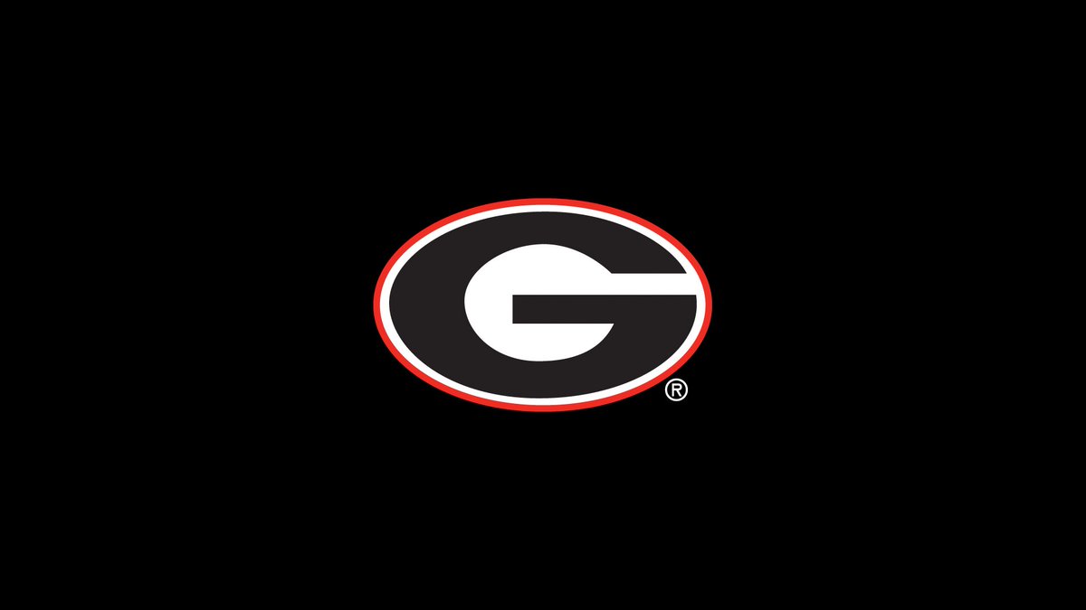 Extremely Blessed to receive an offer from The University of Georgia <a href="/GeorgiaFootball/">Georgia Football</a> <a href="/KirbySmartUGA/">Coach Kirby Smart</a> <a href="/CoachSchuUGA/">Glenn Schumann</a> #GoDawgs🐶 <a href="/coach_chief/">Chad Chieffalo</a>