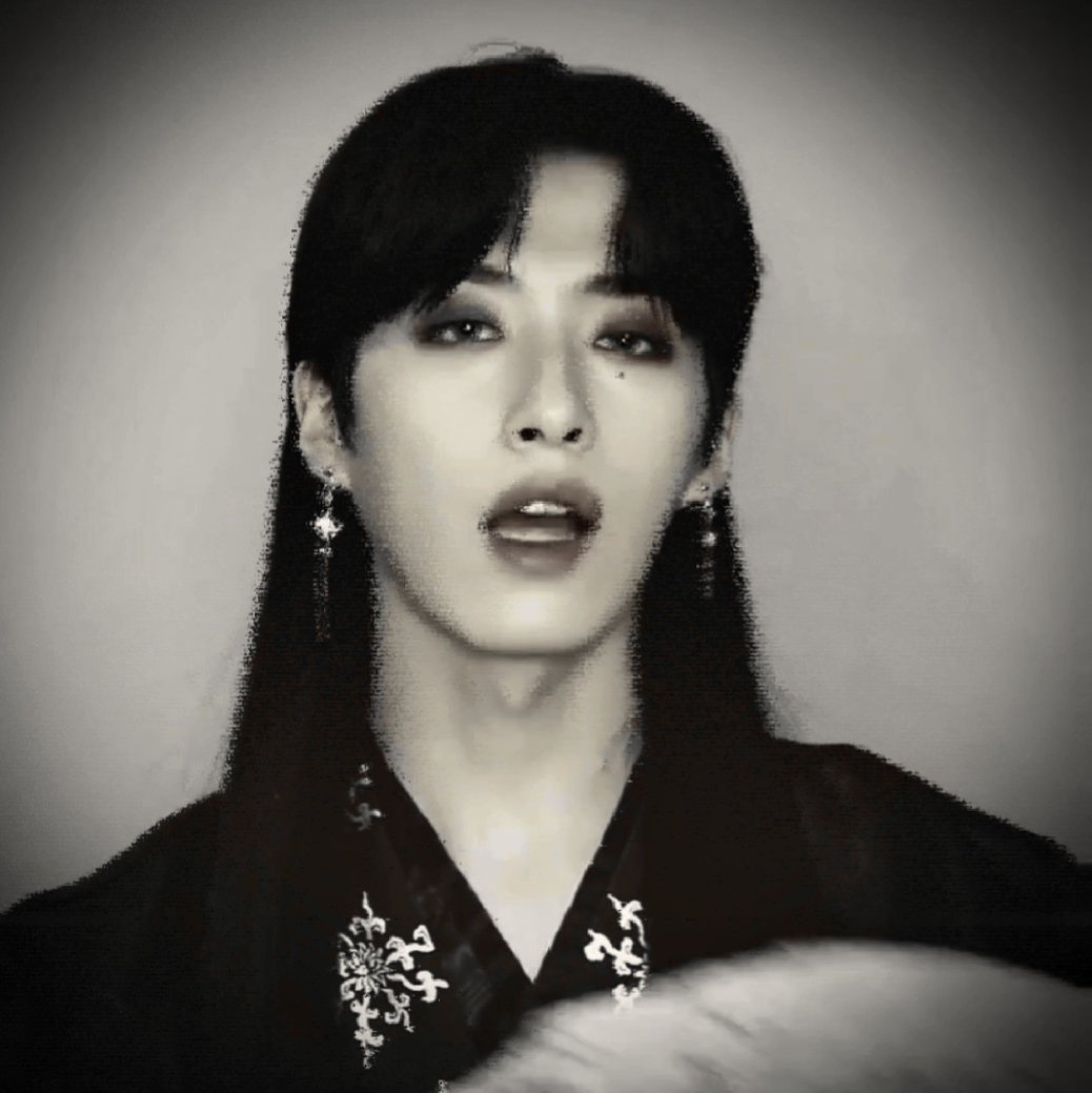moonsyIph's tweet photo. ⠀⠀⠀
⠀⠀⠀
⠀  ๋࣭ ⭑ ♱𓈒⠀https://t.co/nH0yN0RfIyㅤׂㅤ𐙚  ࣪ ⭒
⠀⠀⠀  he / they / moon.   3n.   mdni.
⠀⠀⠀
⠀⠀⠀ https://t.co/iyvaFmsyjj