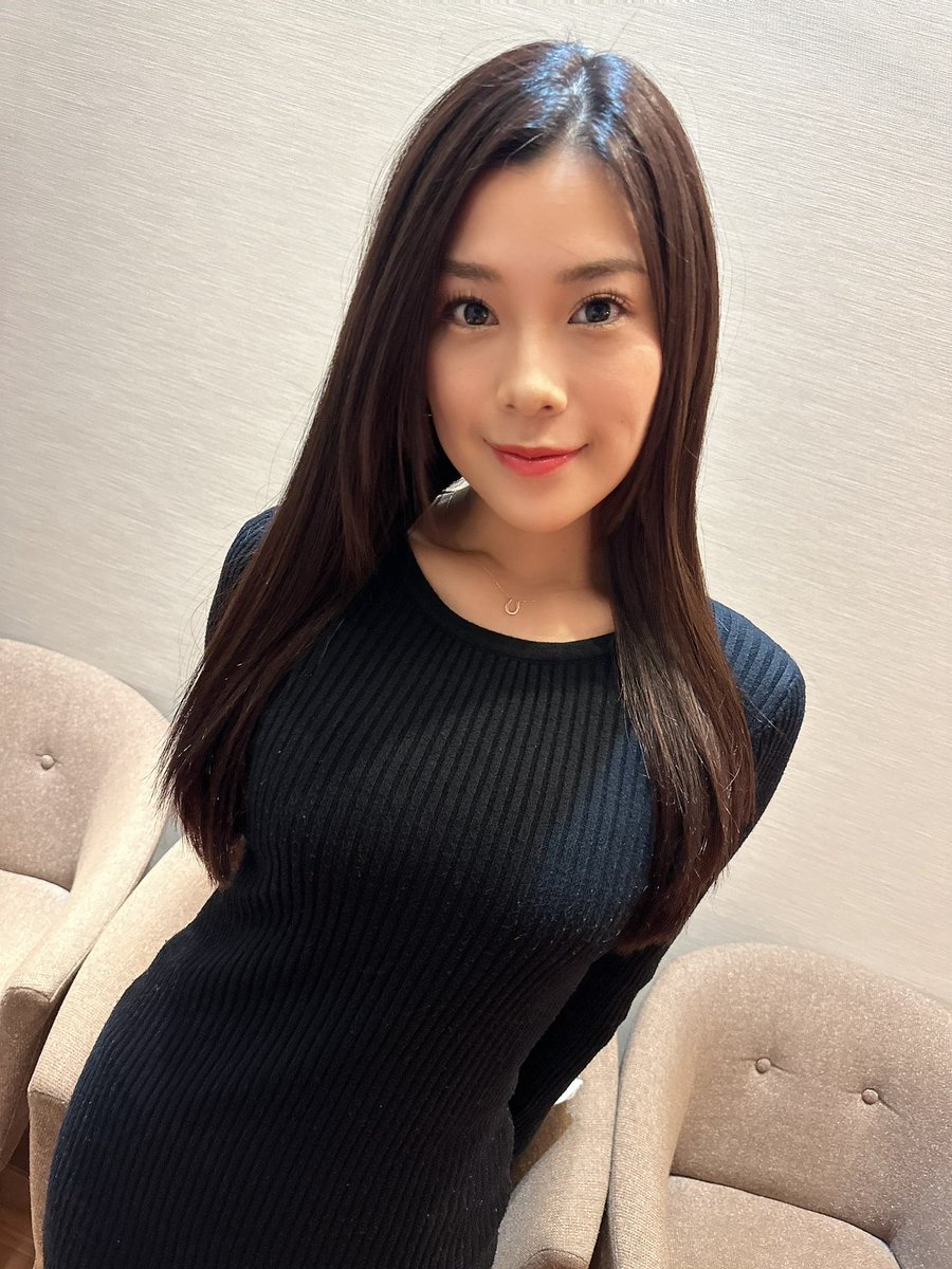 MizuhoUchida's tweet photo. 昨日美容室駆け込んだ！
雰囲気柔らかめな綺麗お姉さんにしてもらったよ✌︎ https://t.co/mTwgUATZve