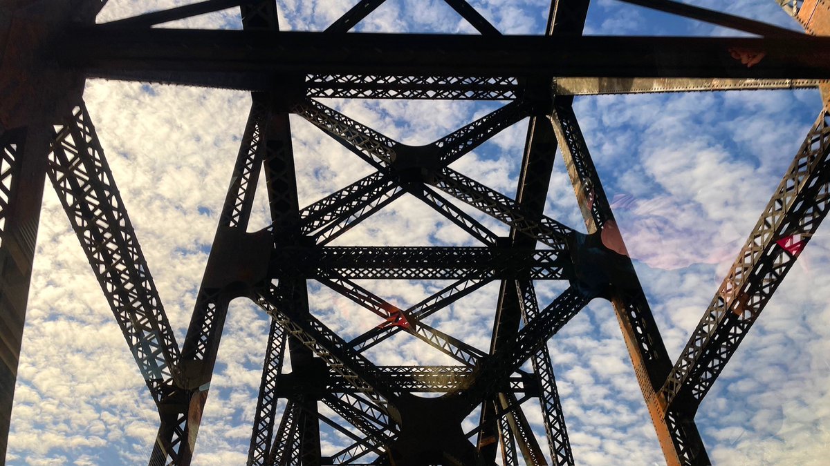 ScottDimmich's tweet image. PHOTO OF THE DAY: Altostratus over the bridge. Taken in Nenana, Alaska, early July 2023.

#altostratus #nenana #alaska