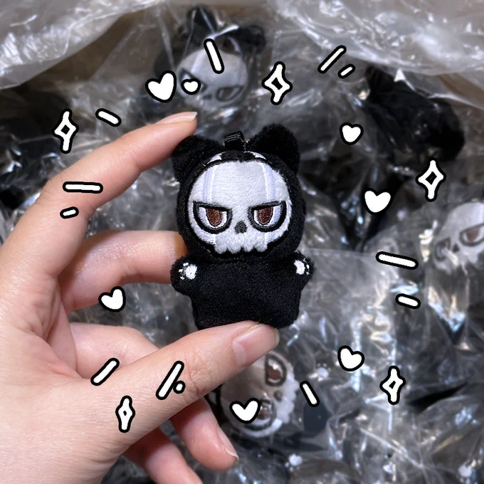 YEAHH the mini ghost plush finished 1.5 months early!!! i'll be packing pre-orders over the next few days and will send payment info to those who did deposit orders on etsy soon i'll put remaining stock online at a later time~ ~thank you everyone for your patience  