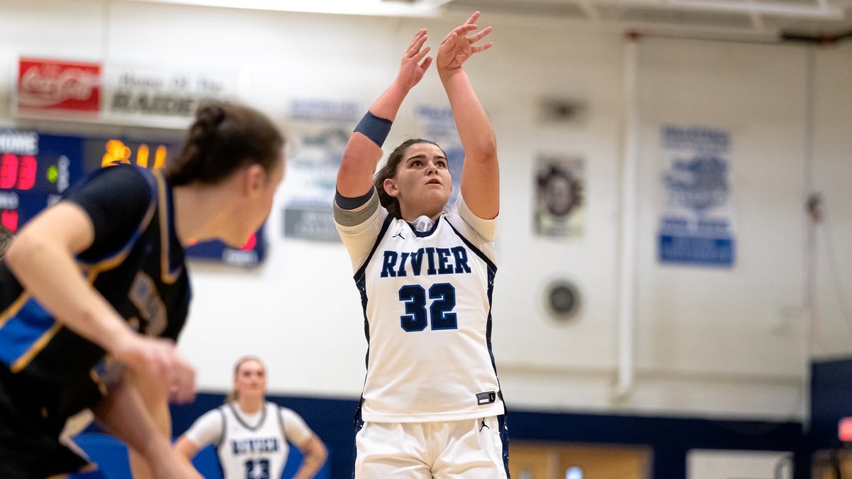 RivierRaiders's tweet photo. RECAP ➡️ Women’s Basketball Downs Norwich, 65-48

⏺️ Moved to 3-1 in GNAC play

📰 https://t.co/Q3wraPo0it | #RollRaiders | #d3hoops https://t.co/xZzY6FZcMB