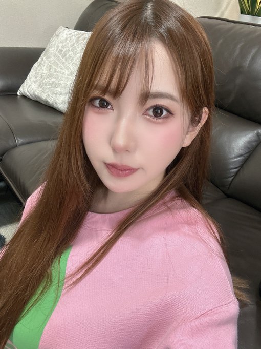 おはよ！！  今日は前回のリスケの撮影会だよ❤️☺  目玉焼きとウィンナー焼いてあげた🥺🌼 https://t.co/VESBxbMEjr