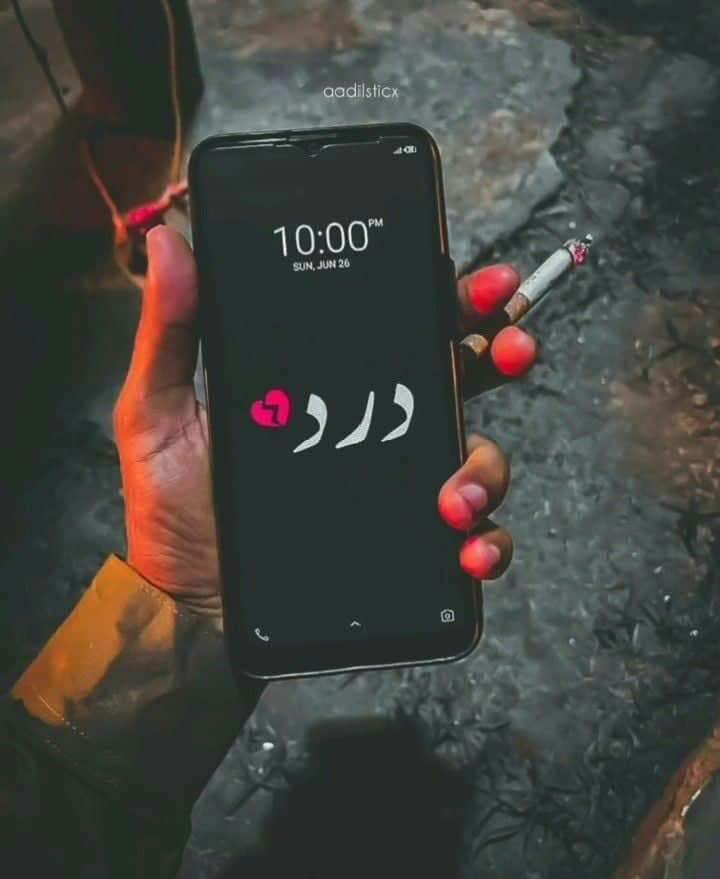 Afghan984's tweet photo. مينه پيدا کول سخت دی ساتل يي سخت دی  او هيرول یی سخت دي...!!!     

🖤🍁😥 https://t.co/wOUEEKfAPz