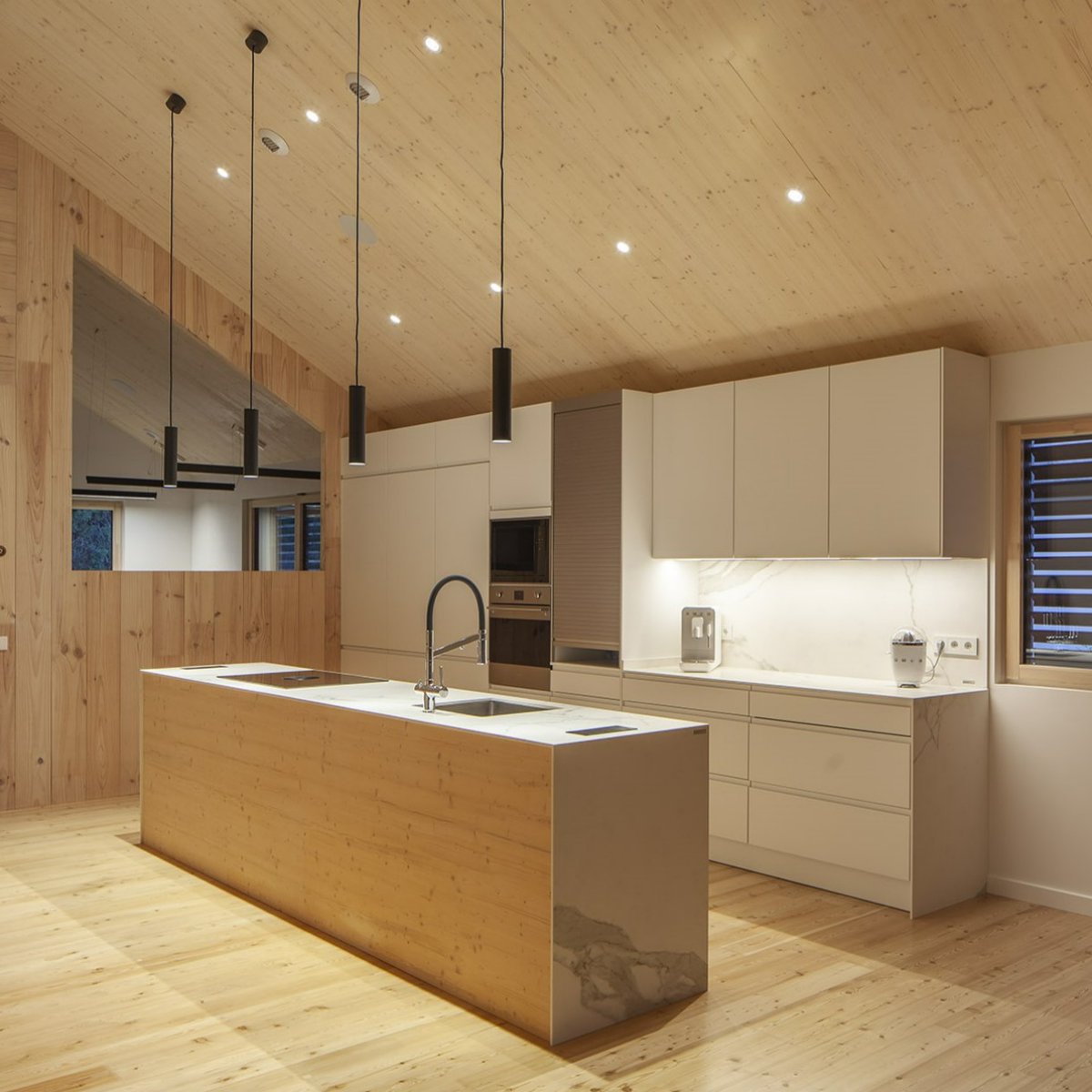 loxonetr's tweet image. 🏡✨Loxone otomasyonu bir kez daha inşaat sektörüne öncülük ediyor!🌟

Hayallerinizin gerçeğe dönüşmesi için Loxone ile paylaşmanız yeterli.🤗💚
_________ 
Akıllı otomasyonla iş ve yaşamı iyileştiriyor ve basitleştiriyoruz.
#Loxonetr #realsmarthome #lakılllıbina #akıllıev