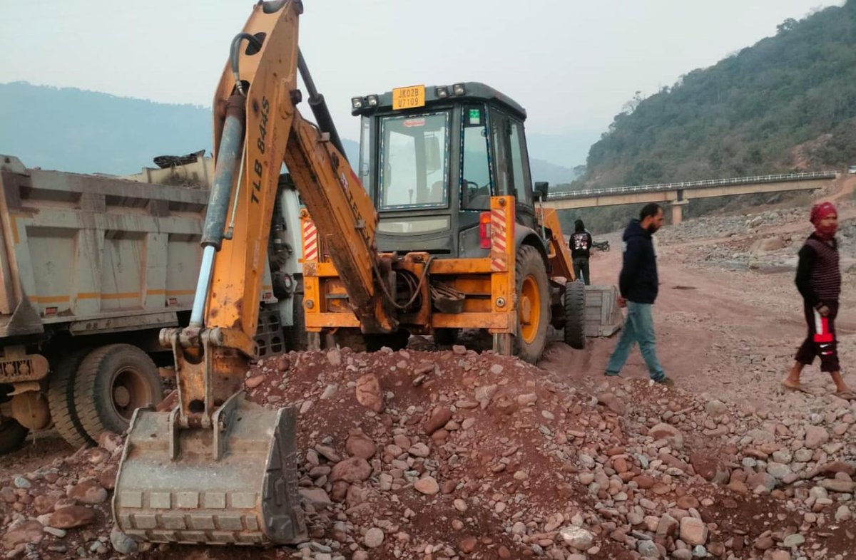 Geology & Mining Department, J&K (@geologyminingjk) on Twitter photo KATHUA: 02 JCBs, 03 vehicles involved in illegal mining seized from Bhini River by mining deptt.
<a href="/OfficeOfLGJandK/">Office of LG J&K</a>
<a href="/Divcomjammu/">Divisional Commissioner Jammu</a>
<a href="/districtadmkat1/">DC Kathua</a> KATHUA: 02 JCBs, 03 vehicles involved in illegal mining seized from Bhini River by mining deptt.
<a href="/OfficeOfLGJandK/">Office of LG J&K</a>
<a href="/Divcomjammu/">Divisional Commissioner Jammu</a>
<a href="/districtadmkat1/">DC Kathua</a>